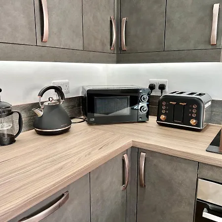 Fountain No 4 With Free Parking Apartment York