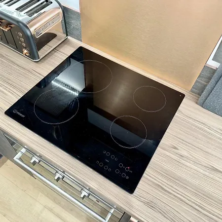 Fountain No 4 With Free Parking *